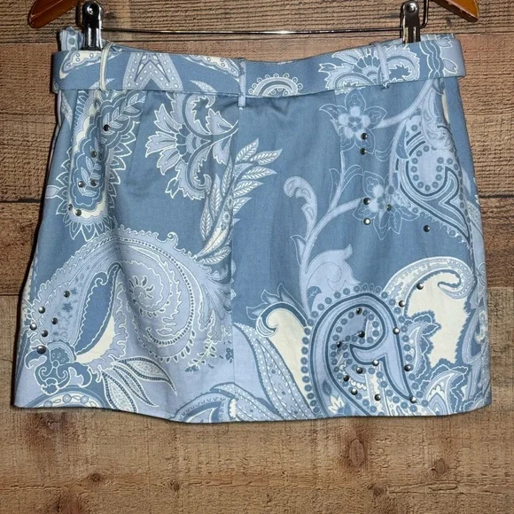 Hemant & Nandita Buckle Belt Studded Mini Skirt size Medium Powder Blue - Picture 4 of 12